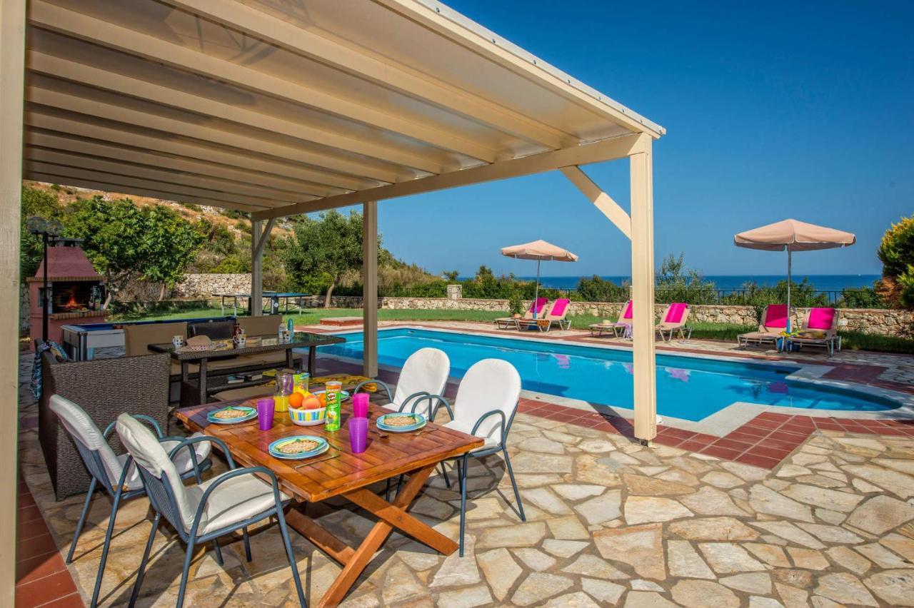 Villa Skala Seaview By Villa Plus Spathion Bagian luar foto